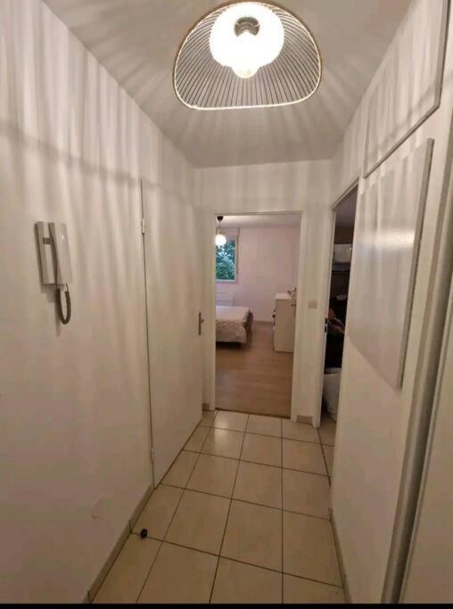 Appartement Cosy โทนง-เลส์-แบงส์ ภายนอก รูปภาพ