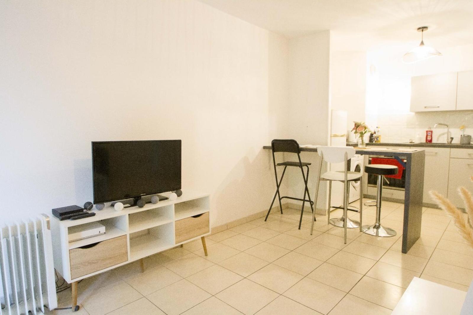 Appartement Cosy โทนง-เลส์-แบงส์ ภายนอก รูปภาพ